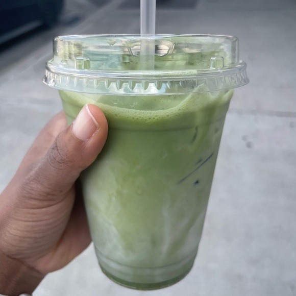 Meet your Posher, Adanna - Picture 1 of 1